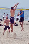 
Gre: 466 x 700, 93114 Byte
Urheber: active beach e.V. (Jini)