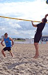 
Gre: 464 x 700, 128456 Byte
Urheber: active beach e.V.