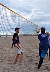 
Gr��e: 466 x 688, 115991 Byte
Urheber: active beach e.V.