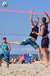 
Gre: 466 x 700, 110009 Byte
Urheber: active beach e.V. (Jini)