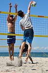 
Gre: 466 x 700, 126022 Byte
Urheber: active beach e.V. (Jini)