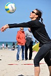 
Gre: 467 x 700, 75401 Byte
Urheber: active beach e.V. (Jini)