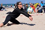 
Gre: 700 x 467, 94573 Byte
Urheber: active beach e.V. (Jini)