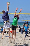 
Gre: 465 x 700, 116667 Byte
Urheber: active beach e.V. (Jini)