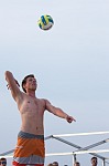 
Gre: 466 x 700, 46598 Byte
Urheber: UBC (Micha)