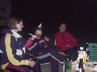 unsere Freitag-Abend-Party! (Maren, Rudi, Gretel)
Gre: 640 x 480, 49052 Byte
Urheber: active beach e.V.