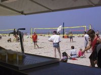 Blick aus dem Bierwagen
Gre: 832 x 624, 71426 Byte
Urheber: active beach e.V.