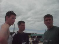 Robert, Thomas und Steffen
Gre: 640 x 480, 29312 Byte
Urheber: active beach e.V.
