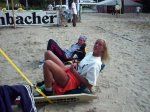 Pause nach dem anstrengenden Match (Maren und Antje)
Gre: 500 x 375, 46222 Byte
Urheber: active beach e.V.