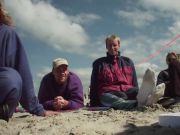 Ron und Karsten - total relaxed
Gre: 640 x 480, 43080 Byte
Urheber: active beach e.V.