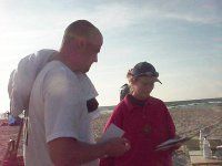 Ron holt sich das Preisgeld und spendet sofort fr ...
Gre: 640 x 480, 49403 Byte
Urheber: active beach e.V.