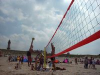 Vorgruppenspiele
Gre: 1280 x 960, 198537 Byte
Urheber: active beach e.V.