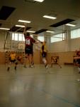 Sebastian mit Links...
Gre: 450 x 600, 29689 Byte
Urheber: Bad Slze