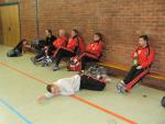 VFL Bad Sülze vs. ESV Lok Stralsund Teil 2: weil das Spiel irgendwie nicht enden will, haben wir noch genug Zeit zum "Schwatzen" und Regenerieren.
Gre: 600 x 450, 43292 Byte
Urheber: Steffen Zahn