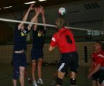 Rene und Bommel im Block (Foto Maik)
Gre: 600 x 497, 32250 Byte
Urheber: Stephan Kubisch