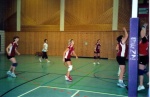 Und so schauen alle dem Ball hinterher, in der Hoffnung, dass er nicht wiederkommt.
Gre: 600 x 387, 91193 Byte
Urheber: Petra Moser