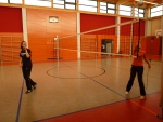 stretching with maria and franza 
Gre: 600 x 450, 96804 Byte
Urheber: Clauditsch Sch